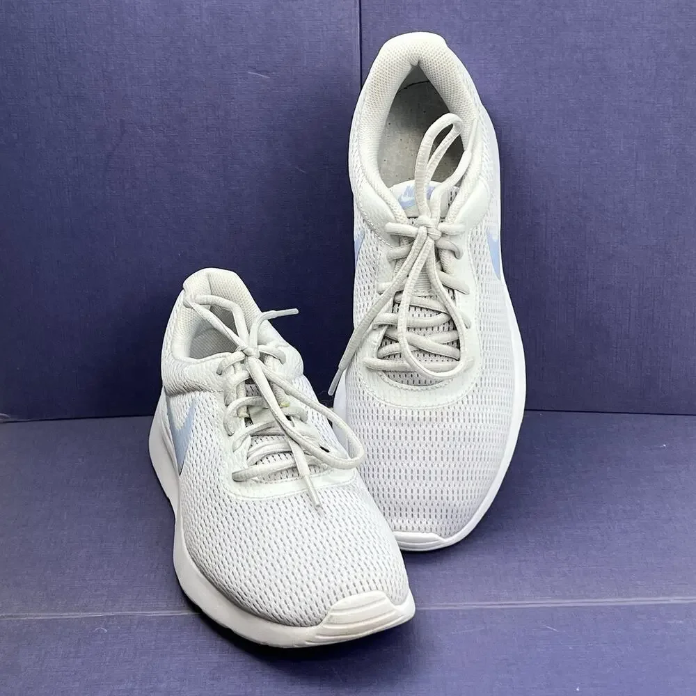 Nike Tanjun Women’s Size 10 Pure Platinum Royal Tint White Sneakers 812655-007